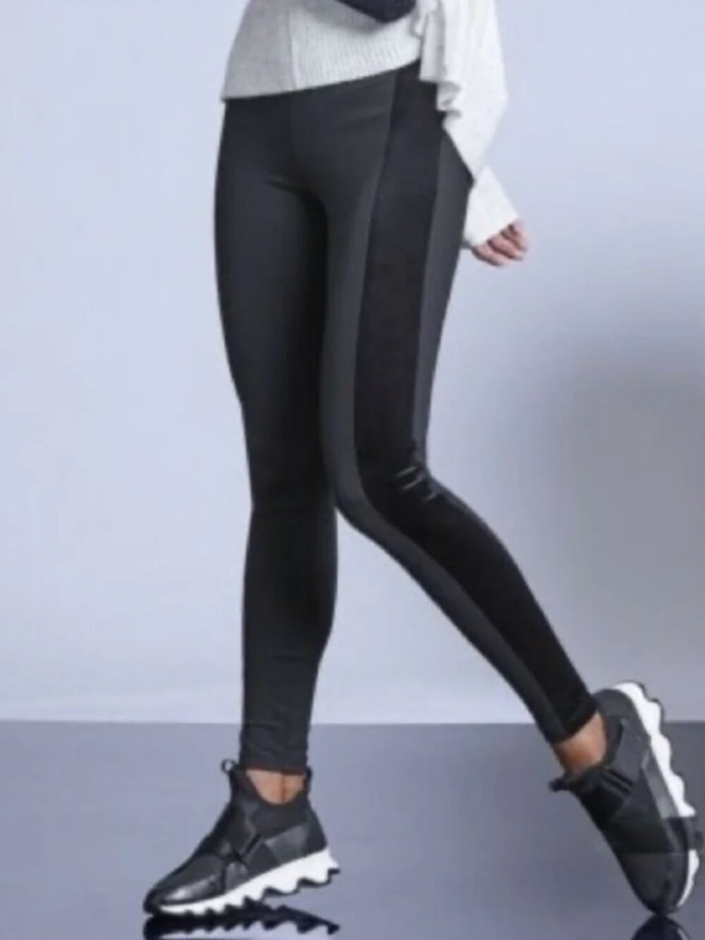 Athleta Black Velvet Side Stripe Leggings, Zip Pockets, XS